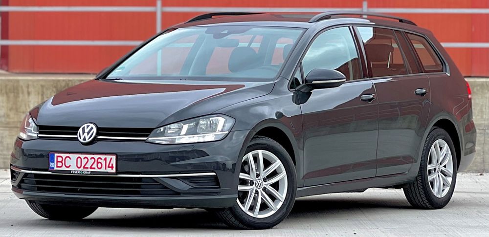 Pt  Pretentiosi*Un pret decent pentru un Golf 7,5 PERFECT, cu motor 1.6 diesel generatia noua euro 6 fara AdBlue si cu o culoare deosebita : Gri Urano