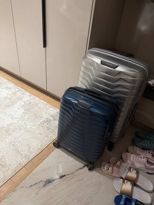 Продам чемодан Samsonite proxis s size