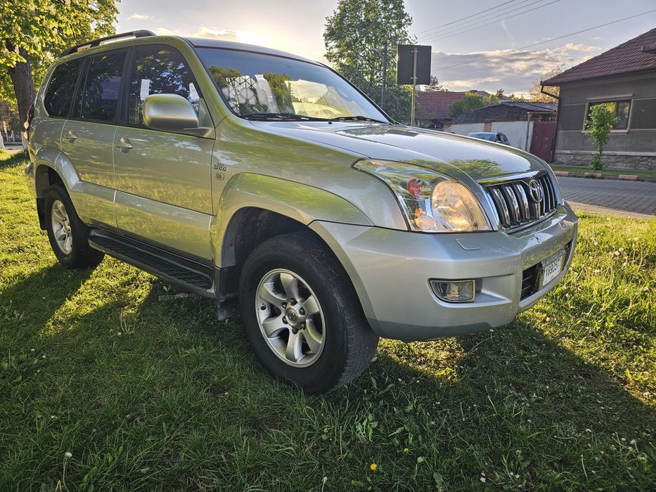 Toyota Land Cruiser 3.0 diesel//Automata! Autoutilitara N1// 283.000 kilometrii!!!