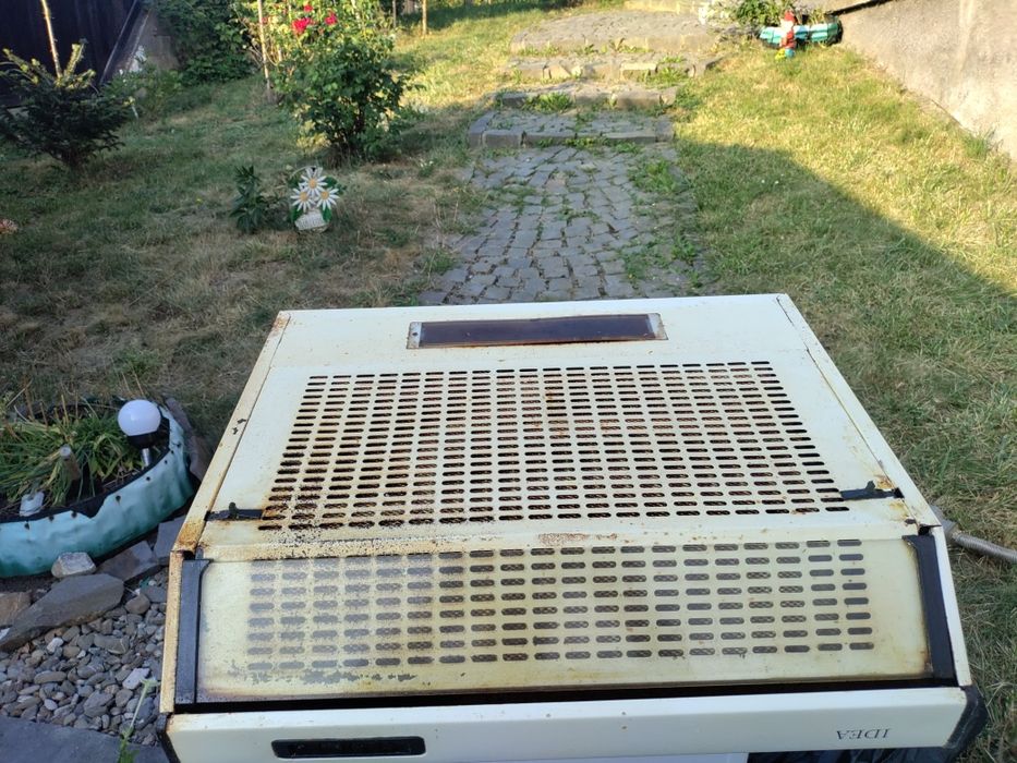 Vând hota bucătărie funcțională IDEA.