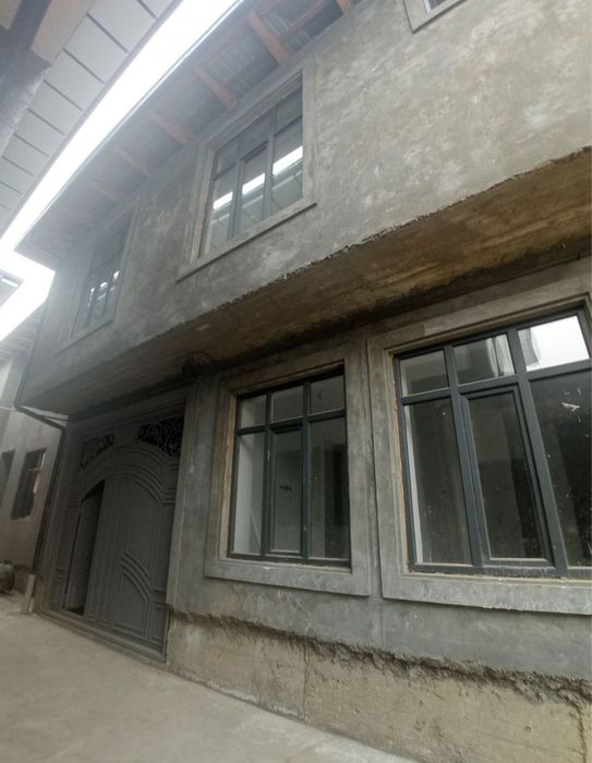 Продается 2х этажный 8ком, Дом Яшнабалский р-н