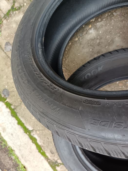 Anvelope MS iarna 225 55 17 hankook 5.5-6mm