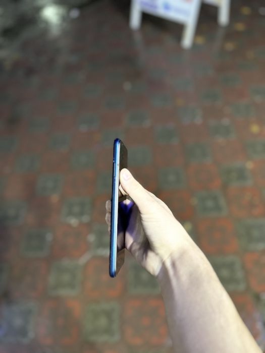 Srochni sotilvotti Redmi Not 11 Se  5G  Srochniga 8/128