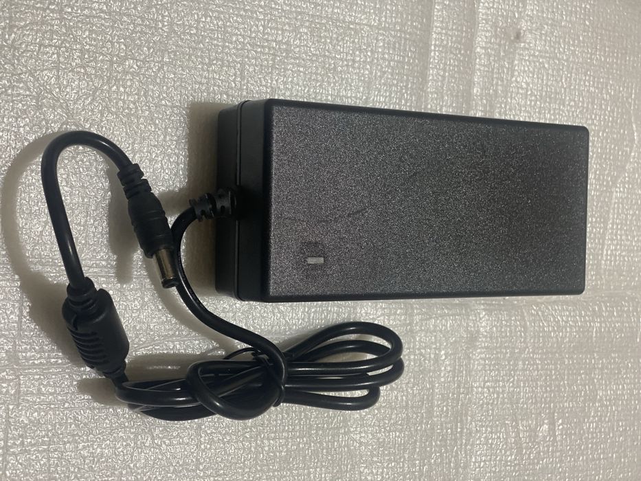 Alimentator KF AC 12V 5A