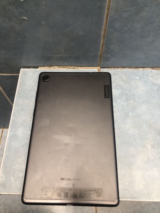 Планшет Lenovo с горантией