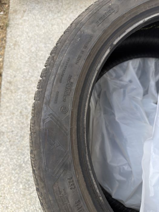 235/45/18 зимни GoodYear ultragrip performace 3