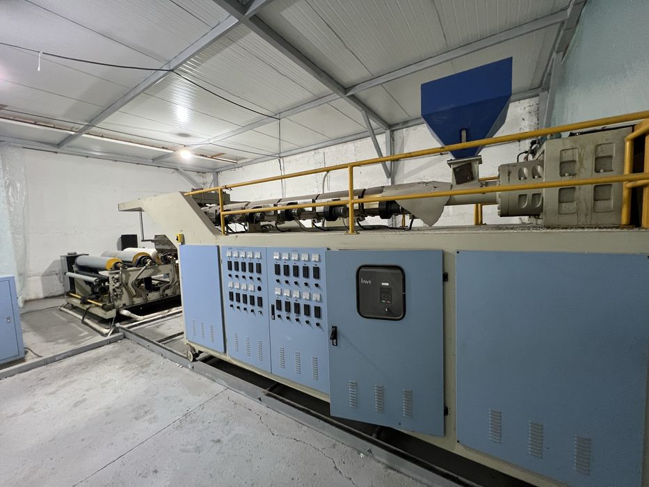 Продается готовый бизнес по производству Нетканного материала и клеенк