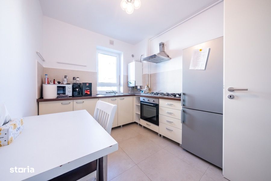 Apartament  doua camere de inchiriat Coresi