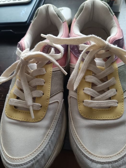 Adidași HM,mărimea 40