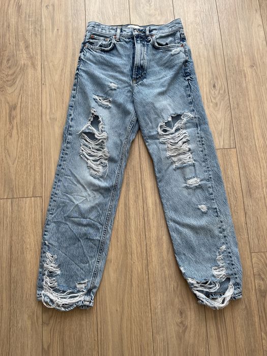 Разпродажда на дънки от 15 до 30 лв.