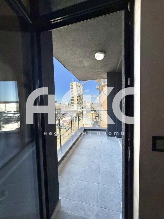 Тристаен луксозно обзаведен апартамент в кв. Манастирски ливади в  но