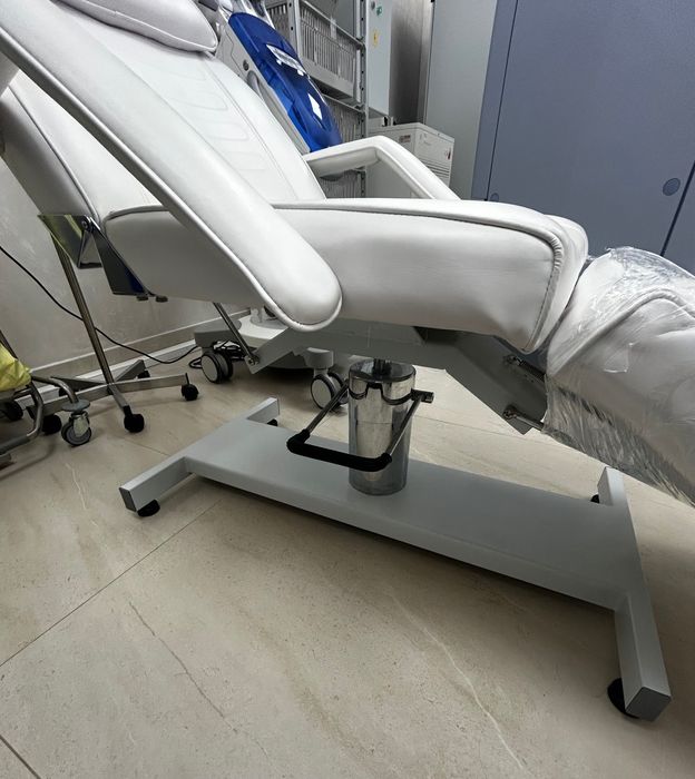 Козметичен масажен стол