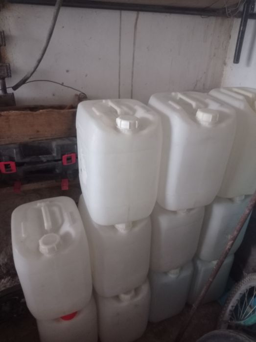 Канистра сатылады