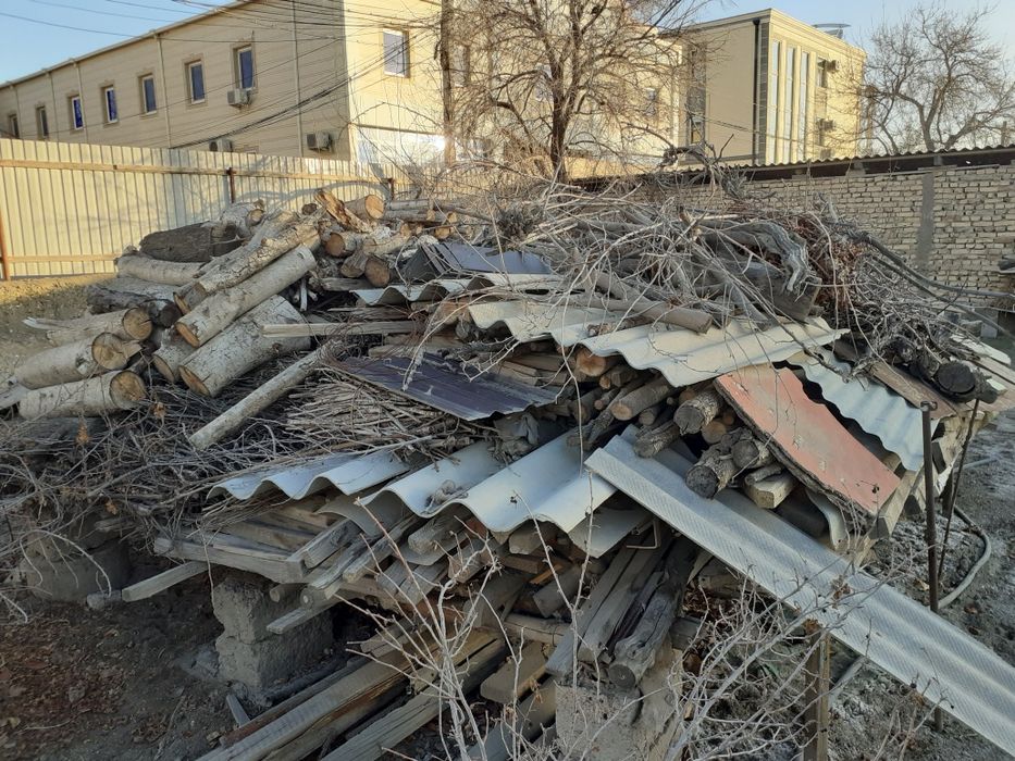 Утин сотилади.**