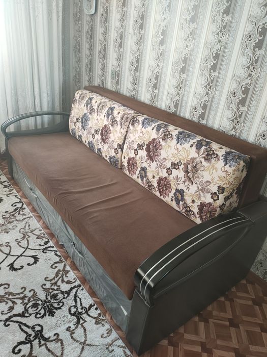 Продам раскладной диван