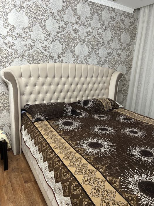 Спальная кровать