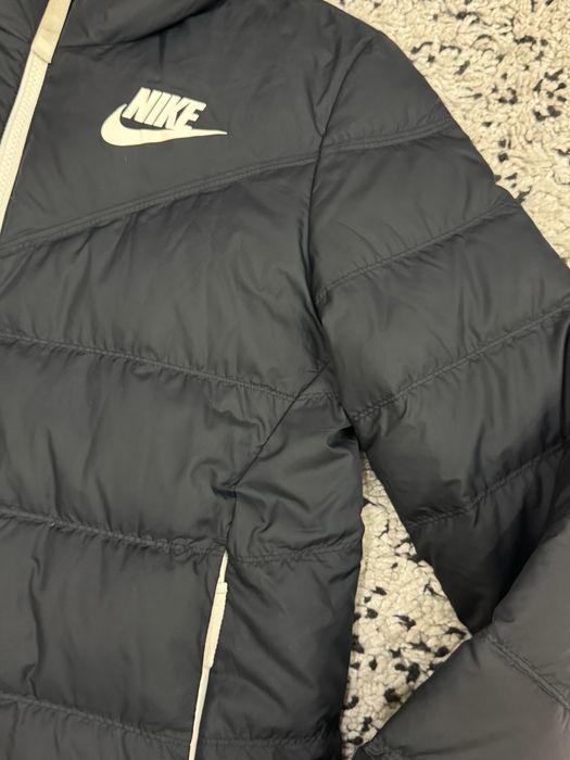 Дамска пухена двулицева парка NIKE . Размер S