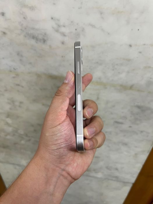 Айфон 12 в продаже 128Gb.