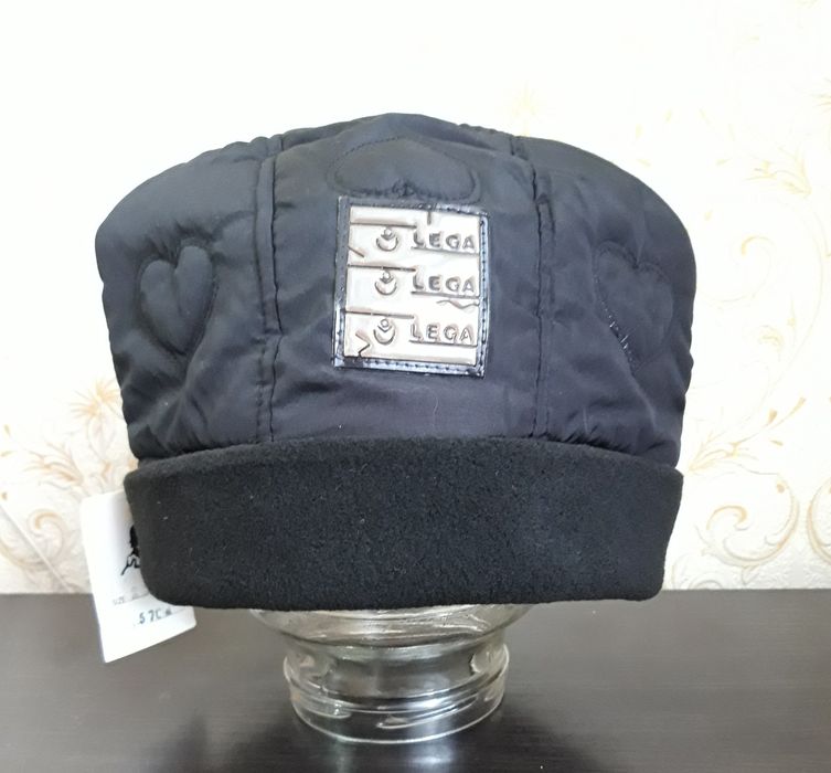 Продам женскую шапку