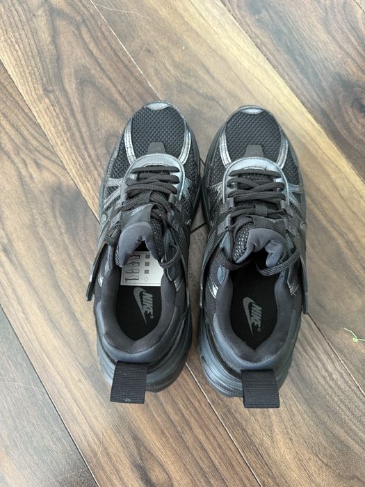 Маратонки Nike чисто нови