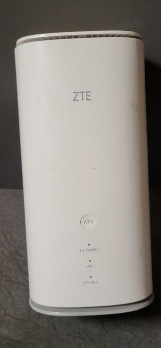 Router wireless ZTE MC888 Pro 5G, Wi-Fi 6, 5400 Mbps, alb liber de retea