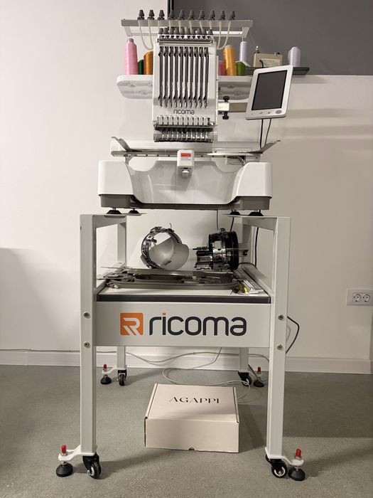 Masina de brodat noua Ricoma EM1010