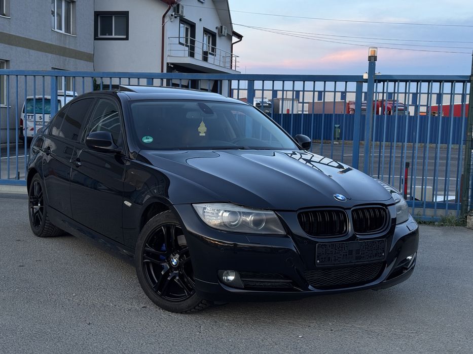 BMW E90 320D Facelift / Automat