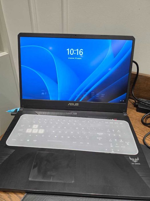 ASUS TUF 17.3" | Ryzen 7 | 16GB RAM | 1 ТБ | Честная продажа