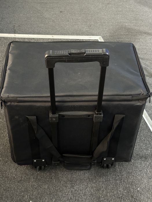 Постоянный свет SWIT FL-C60D