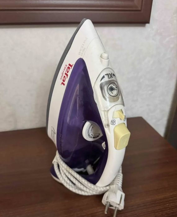Утюг Tefal в отличном состоянии