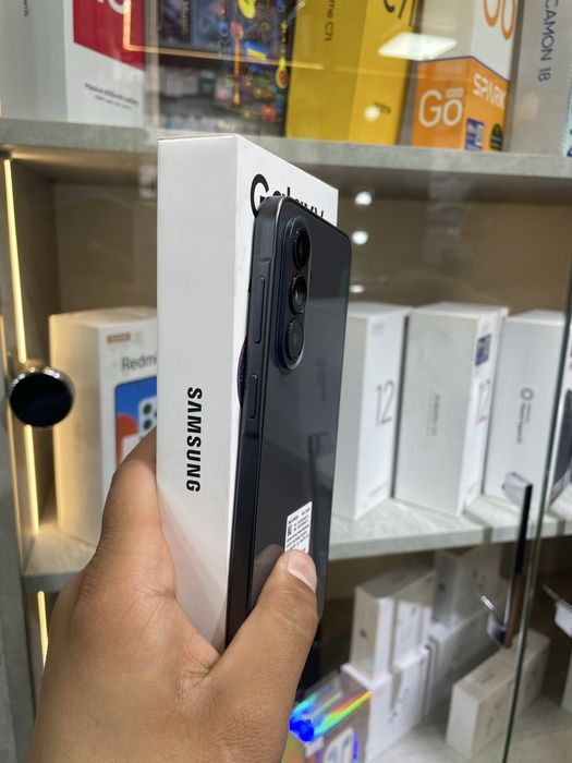 Samsung A37 5g 8/256 gb yengiii
