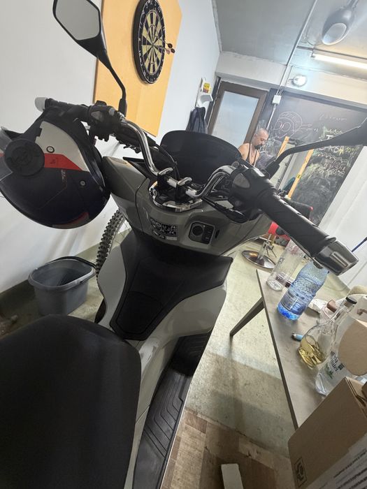 Scuter Honda PCX 125