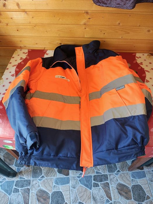Geaca iarna reflectorizanta mărimea XL