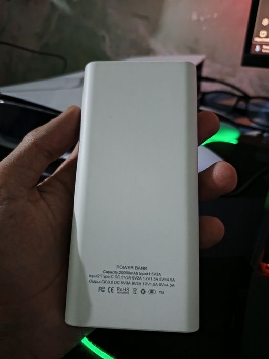 Power bank 20000ma/h 22.5 W juda tez quvvatlaydi USB-typeC