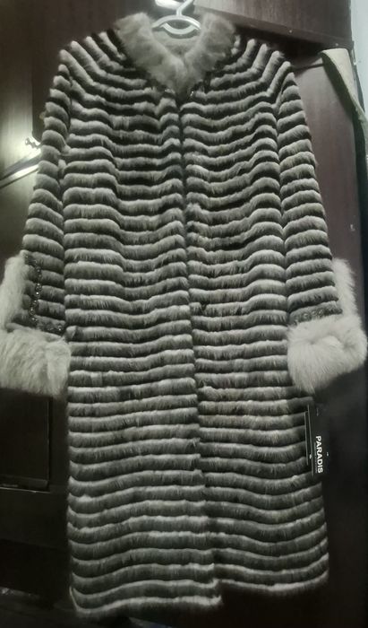 Пальто, новое, отдам дёшево