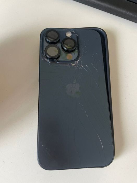 айфон 15 про сатам