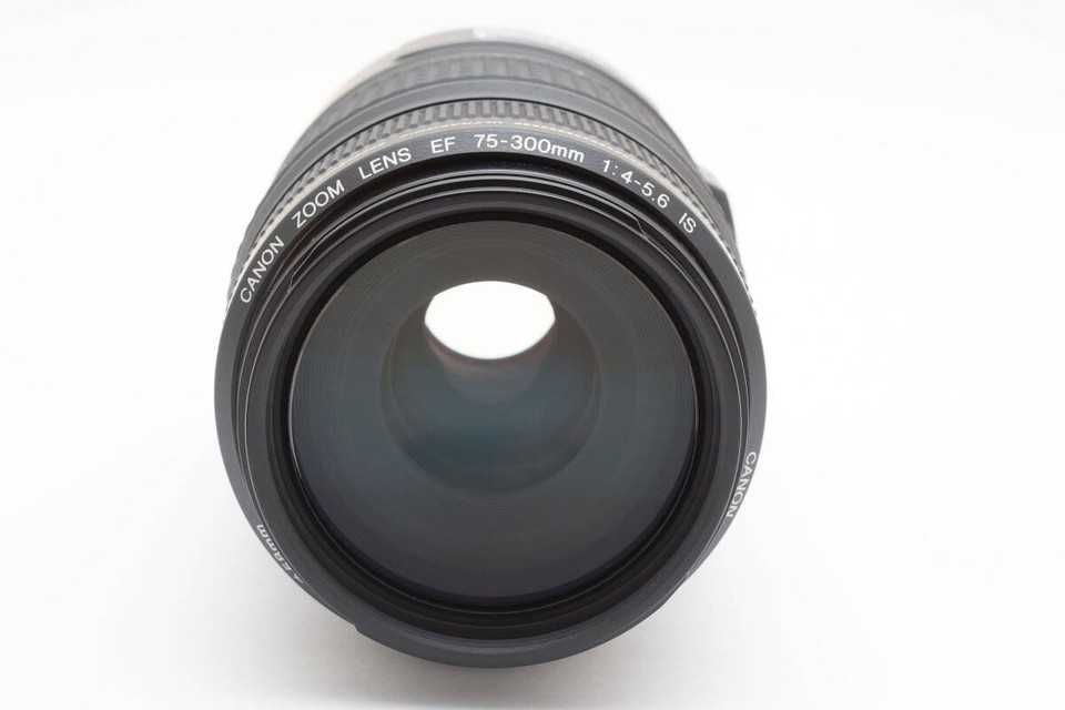 Продавам обектив Canon EF 75-300mm f/4-5.6 IS USM
