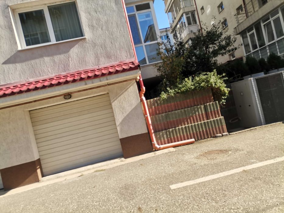 Apartament 2 camere cu garaj subsol