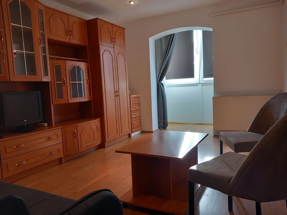 Garsoniera de inchiriat