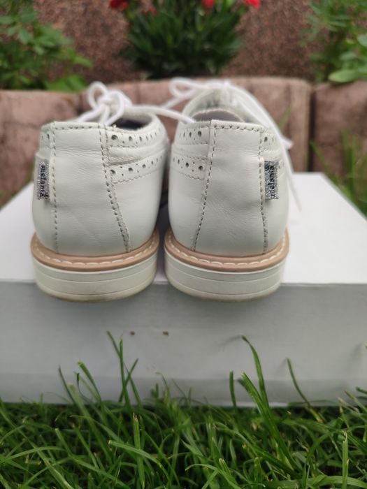 Pantofi de piele Marelbo