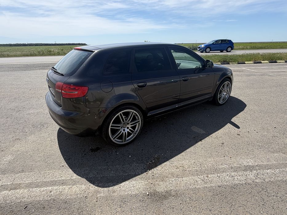 AUDI A3 2010 — imagine 3