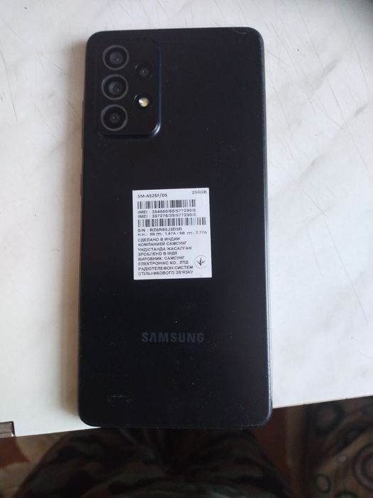 Продам Самсунг а 52