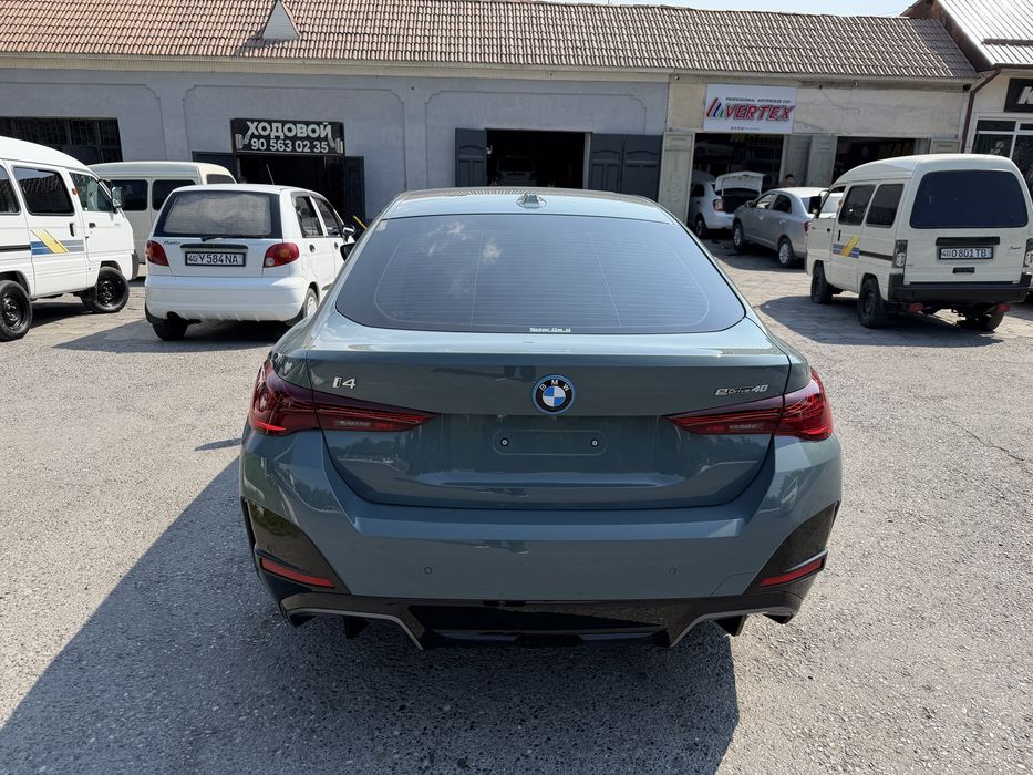 Bmw i4 edrive40 2025 моделный ряд рестайлинг