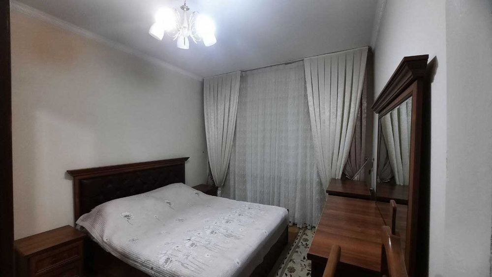 Karasuv. Продаю трехкомнатную квартиру. Корасув 3/8/35