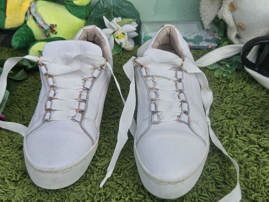 Hallhuber бели кецове от кожа N39