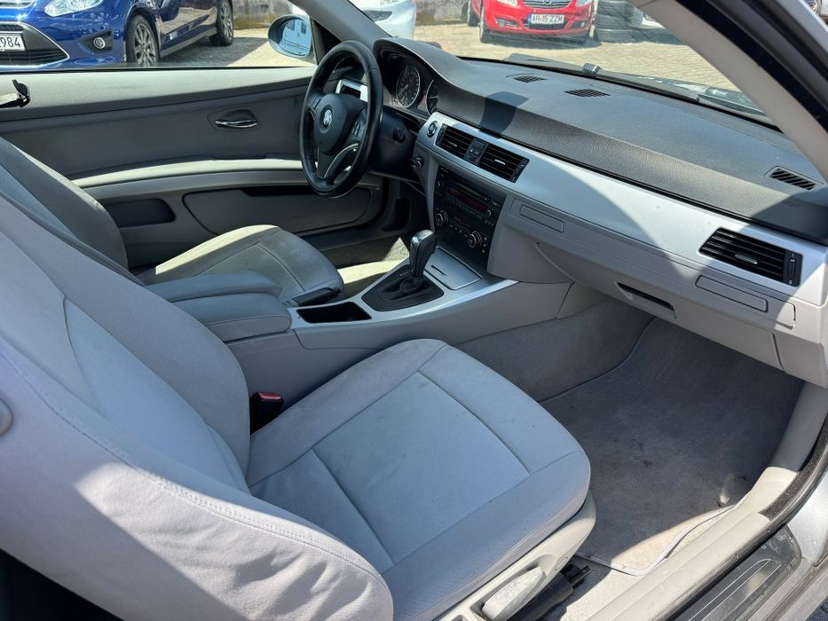 BMW E92 320i Coupe - Automat - 2008 - Xenon/Climatronic/Senzori