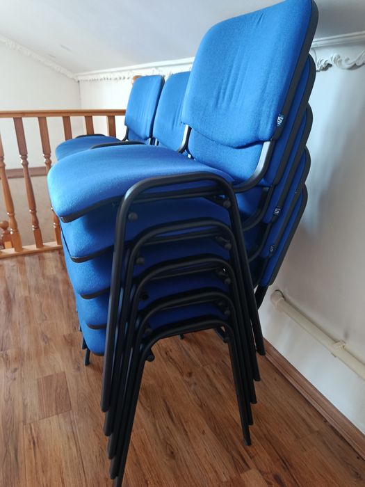 Стулья для офиса