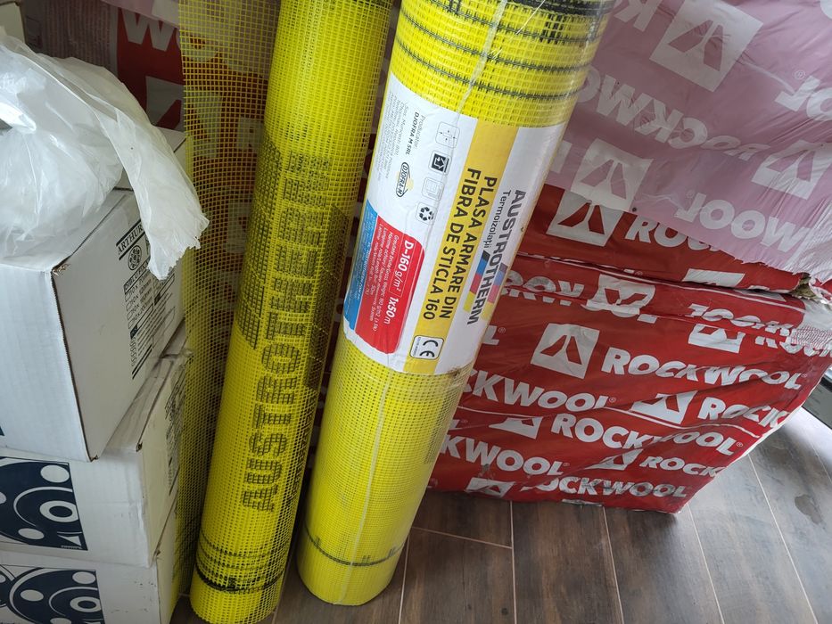 Vand produse ramase din FAȚADĂ