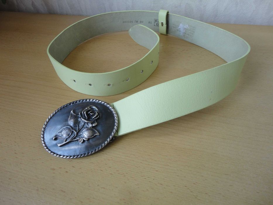 Естествена кожа/дамски маркови колани