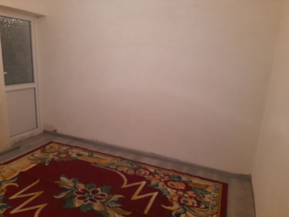 Бектемир туманида Фуд сити бозорга яқин жойда хонадон ижарага берилади